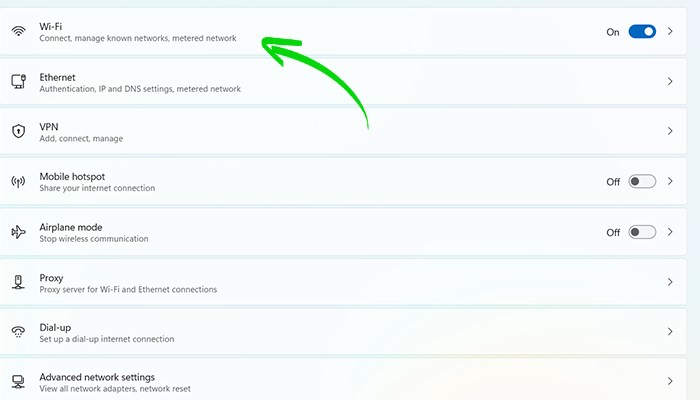 در صفحه اتصال، گزینه DNS server assignment را انتخاب و بر روی گزینه Edit کلیک کنید.